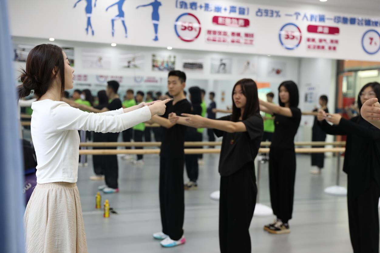 �����ЌW(xu��)�����͘I(y��)��˼·���c���M�S���ݽz������W(xu��)���С��X��;