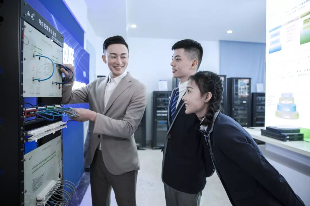 �������A��һ����ע��(li��n)�W(w��ng)�����Č��I(y��)�I(y��)���g(sh��)�W(xu��)У