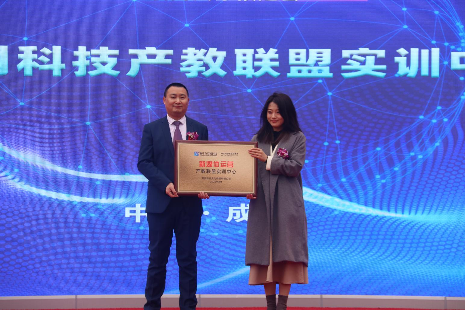 2022���A�a(ch��n)��(li��n)���Ŀ�l(f��)���ߴ����˲��A(y��)����ʢ���e����