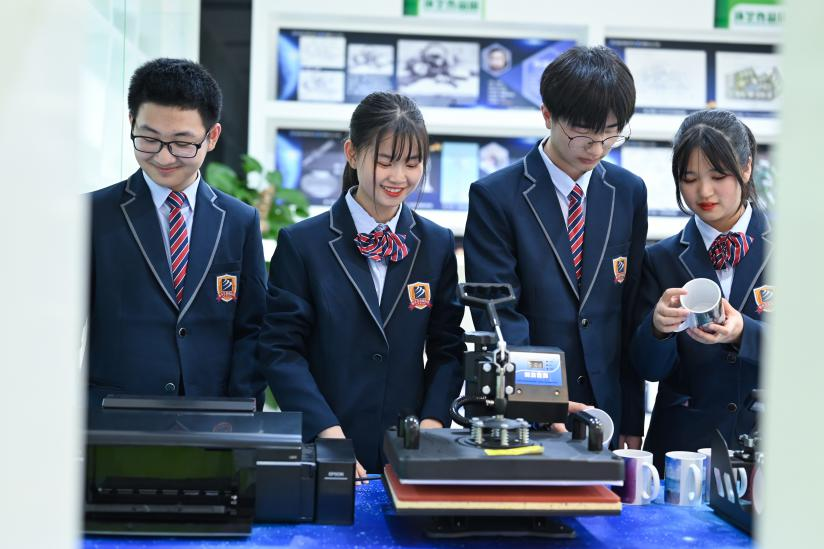 ����Уָ�ϡ����D(zhu��n)�W(xu��)��ͬ�W(xu��)�����^����