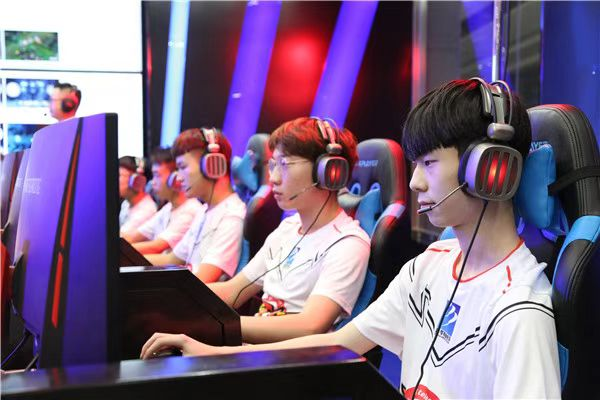 Ӣ��(li��n)��ȫ�򿂛Qِ�ˏ�(qi��ng)���~����֧�Ї��(du��)��x����