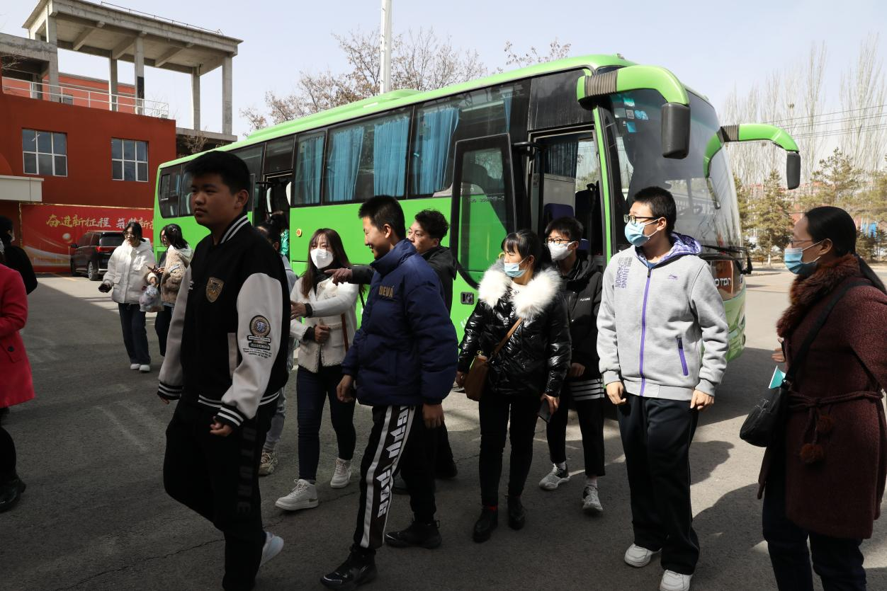 �����ЌW���ǆ����A�����������M�������A�ЌW����