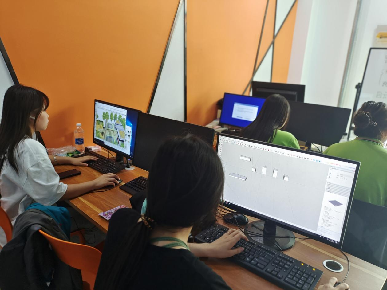 ע���������(b��o)���ČW(xu��)У�o�����Y�|(zh��)��ô�k�����h���D(zhu��n)�W(xu��)