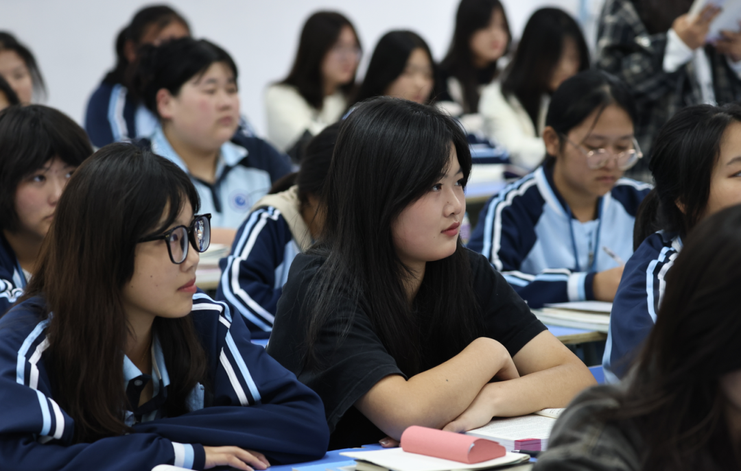 �ͷֿ����������������A�������W(xu��)�����_�����k��W(xu��)ֱͨ܇