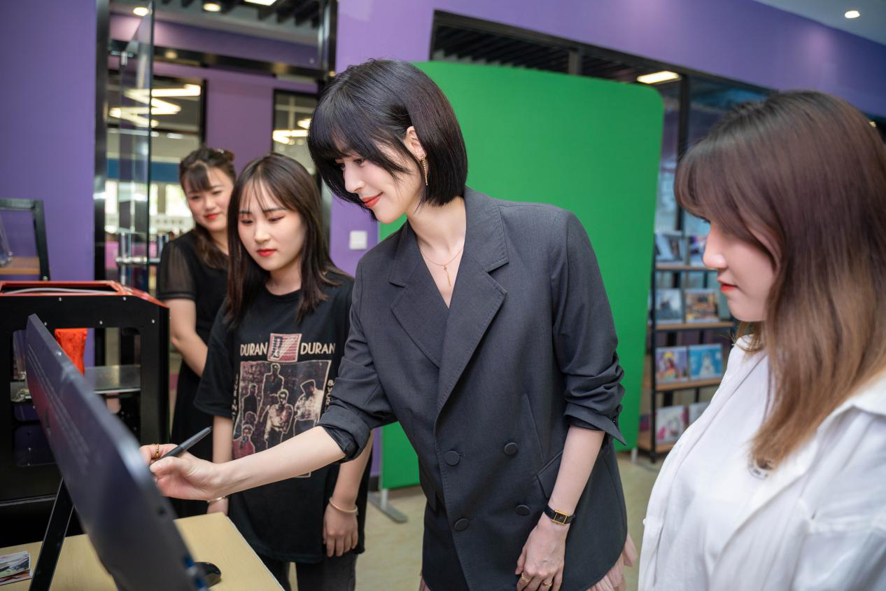 ���A��(li��n)�W(w��ng)�Ƽ��ٴγ�Ȧ �������]