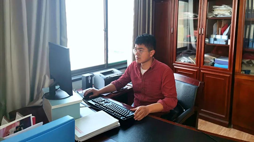 �����W(xu��)�����аl(f��)偰����t���I(y��)��